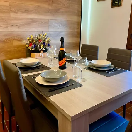 Casa Simona 5 Min Bormio Free Parking Διαμέρισμα *